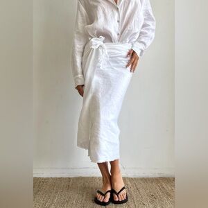 DONNI. linen wrap -power